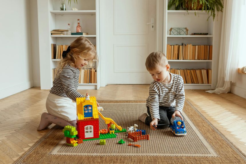 Играем ли с внуците си, или само ги гледаме?
