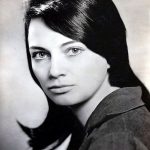 Невена Коканова и елегантността на болката: Писмо до жените, които носят светлина