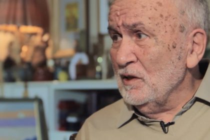Между редовете на свободата: Тихата смелост на Любомир Левчев