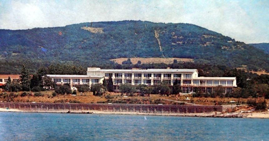 Тайният живот на българските санаториуми: Където лечението среща спомена, а всеки коридор шепне история
