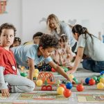 Бронирани коли или детски градини — ние плащаме, ние избираме
