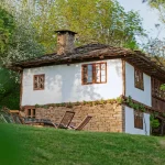 Старата къща на село — защо да я съхраним