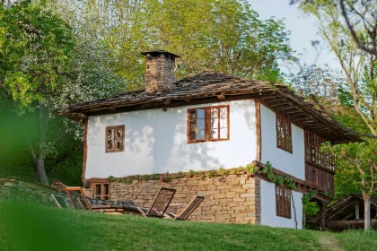 Старата къща на село — защо да я съхраним
