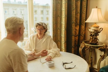 Втората пролет на сърцето: Как науката днес пази най-ценния ни ритъм
